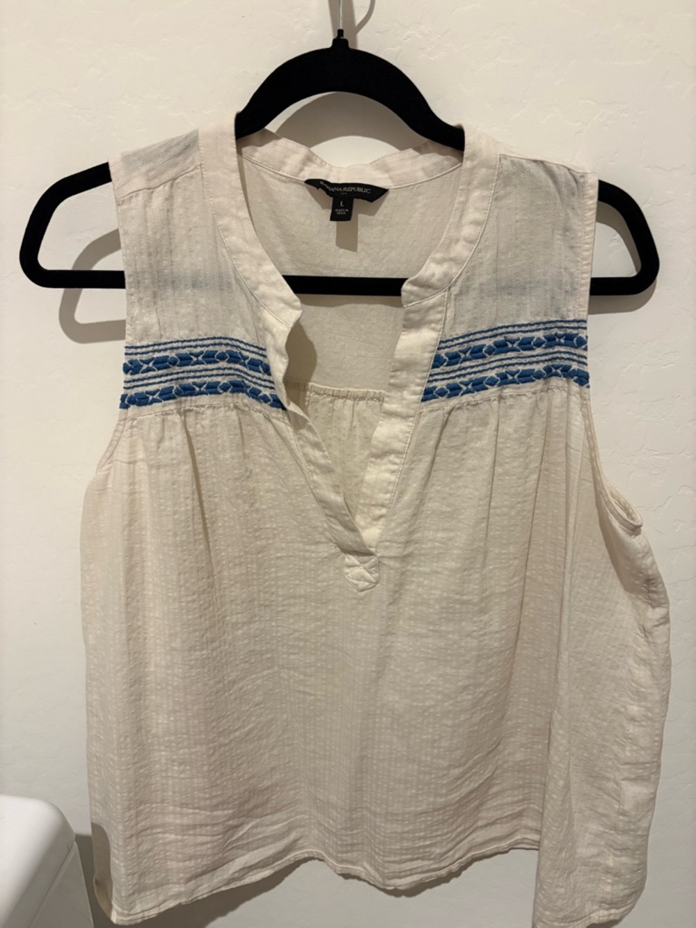 Banana Republic Cream Sleeveless V-Neck Top with Blue Embroidery